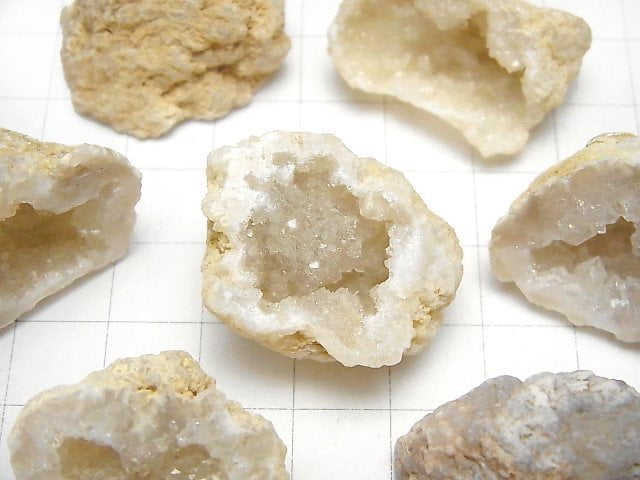[Video] Agate Geode (Druzy Quartz) 3pcs