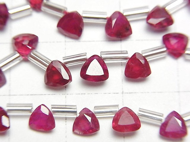 [Video]High Quality Ruby AAA Triangle Faceted 5x5mm 1strand (13pcs )