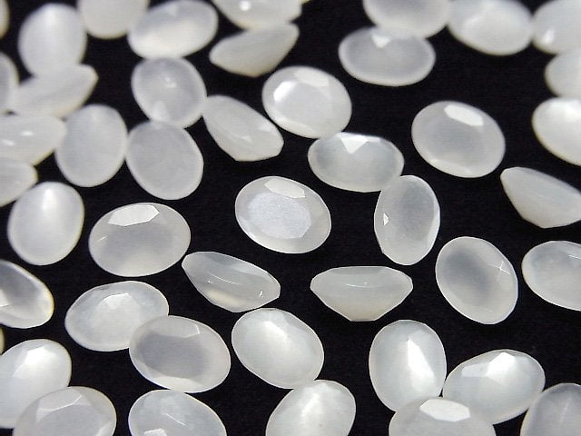 Moonstone, Oval Gemstone Beads