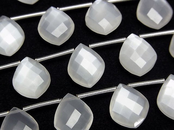 [Video]High Quality White Moonstone AAA- Deformed Faceted Pear Shape 1strand (8pcs)