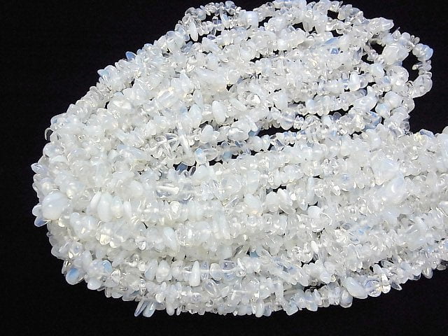 [Video]Synthetic Opal Chips (Small Nugget ) White 1strand beads (aprx.31inch/78cm)