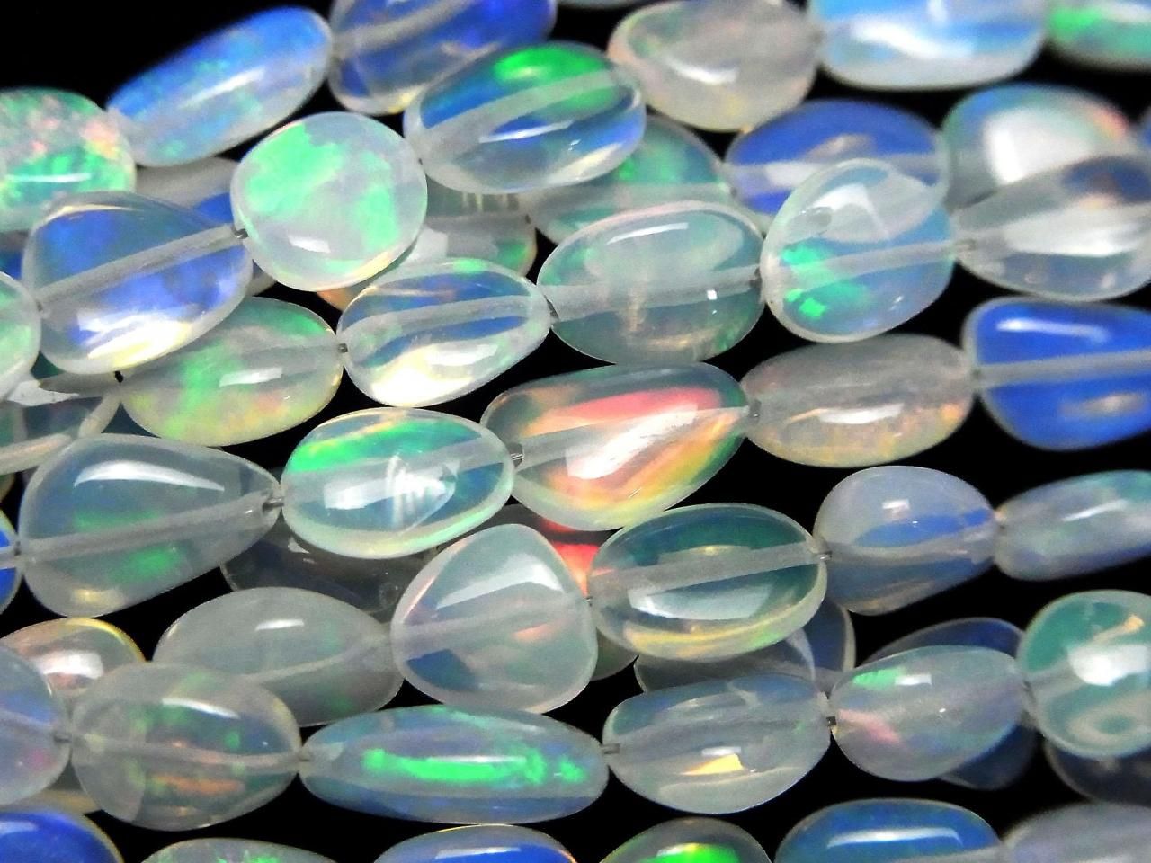 高品質 衣索比亞 水晶 蛋白石 AA++ 隨形塊 半串或1串珠 (約13英吋/32公分)
