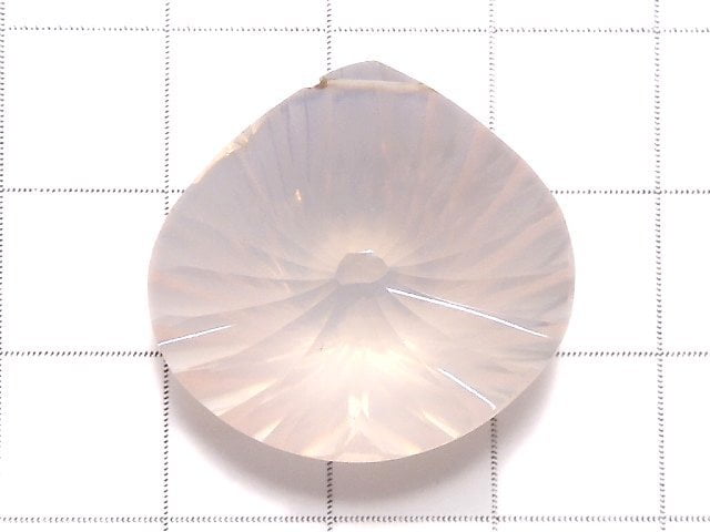 [Video][One of a kind] High Quality Madagascar Rose Quartz AAA Chestnut Concave Cut 1pc NO.4