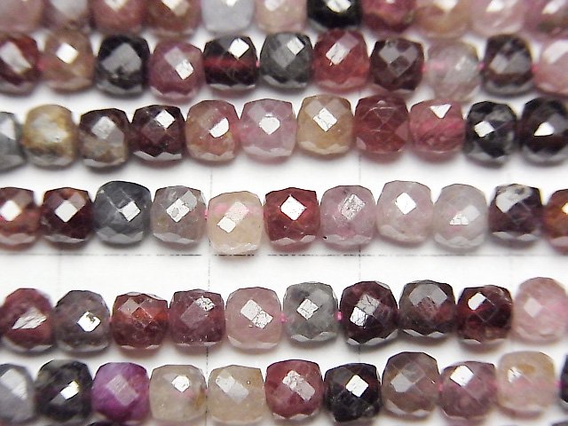[Video]High Quality! MultiColor Spinel AA++ Cube Shape 4x4x4mm 1strand beads (aprx.15inch/37cm)