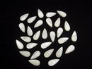 [Video] High Quality White Shell Carved Pear shape Cabochon 25x12mm 1pc