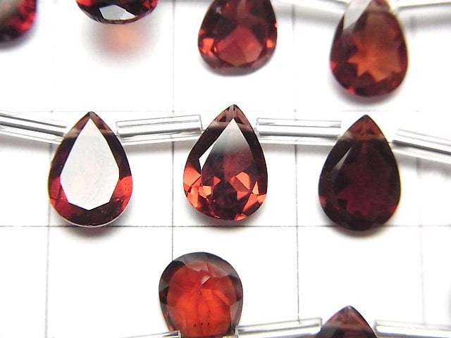 [Video] High Quality Mozambique Garnet AAA Pear shape Faceted 10x7mm half or 1strand (8pcs )