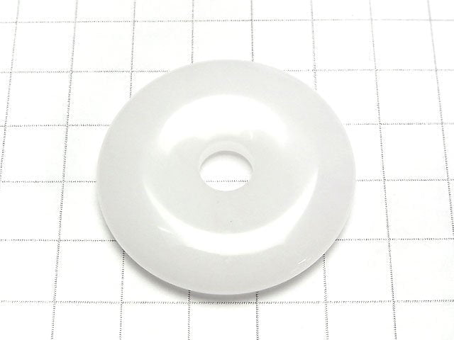 [Video] White Jade Coin (Donut) 40x40mm 1pc