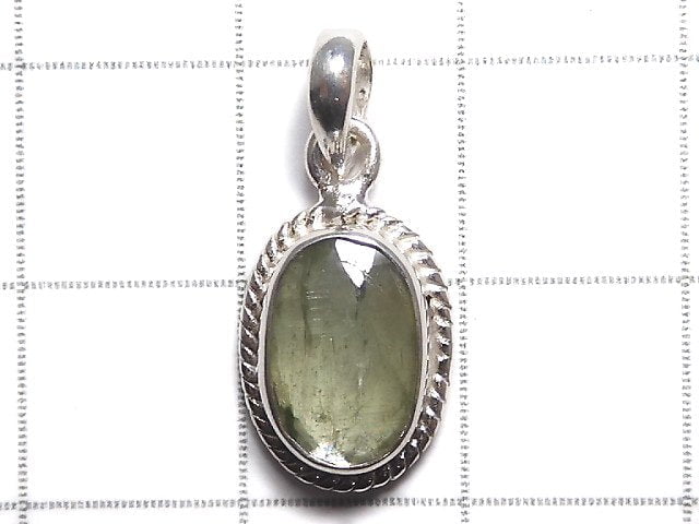 [Video][One of a kind] High Quality Green Kyanite AAA- Pendant Silver925 NO.20
