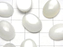 [Video] White Moonstone AAA Oval Cabochon 16x12mm 1pc