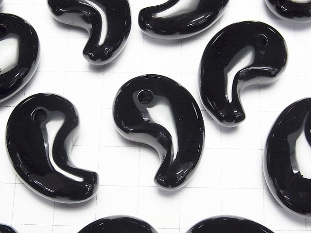 [Video] Onyx Comma Shaped Bead 30x20mm 1pc