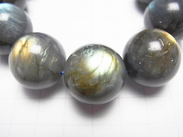 [Video]Labradorite AAA- Round 21mm Bracelet