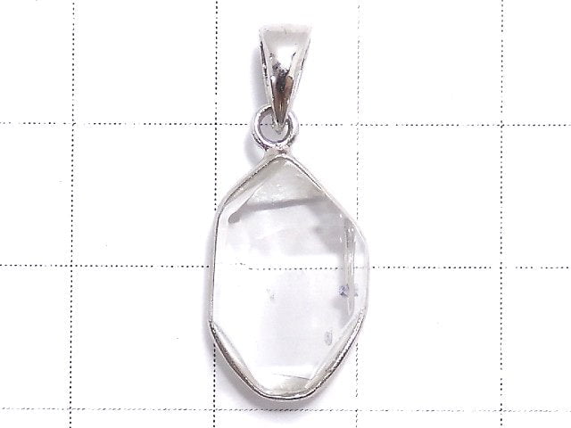 [Video][One of a kind] Fluorite in Quartz Faceted Nugget Pendant Silver925 NO.6