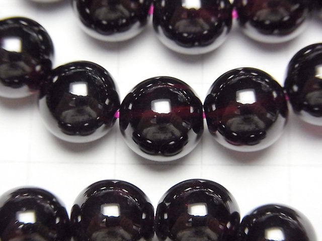 [Video] High Quality Garnet AAA Round 10mm Bracelet