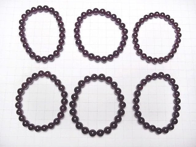 [Video] Garnet AAA- Round 8mm Bracelet