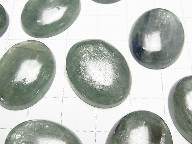 [Video] Green Kyanite AAA- Oval Cabochon 24x19mm 1pc