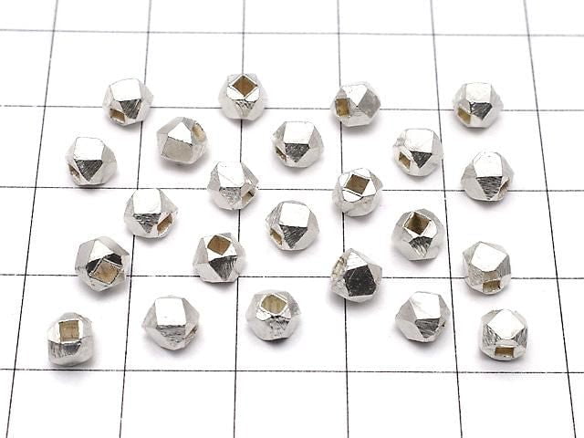 Karen Silver Cube Shape 4x4x4mm White Silver 3pcs