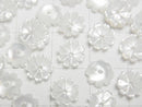 [Video] High Quality White Shell AAA 3D Flower 8mm Center Hole 4pcs