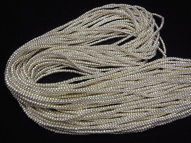 Karen Silver Roundel 2.5x2.5x1.5mm 1/4 or 1strand beads (aprx.27inch/67cm)