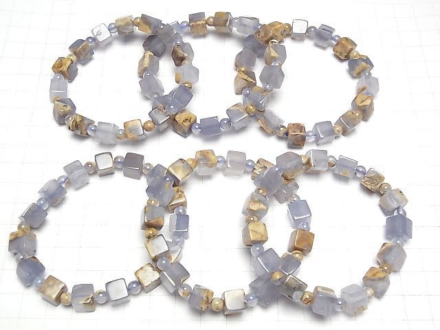 [Video] Argentina Blue Chalcedony AA++ Base Rock included Tube 8mm & Round 5mm Bracelet