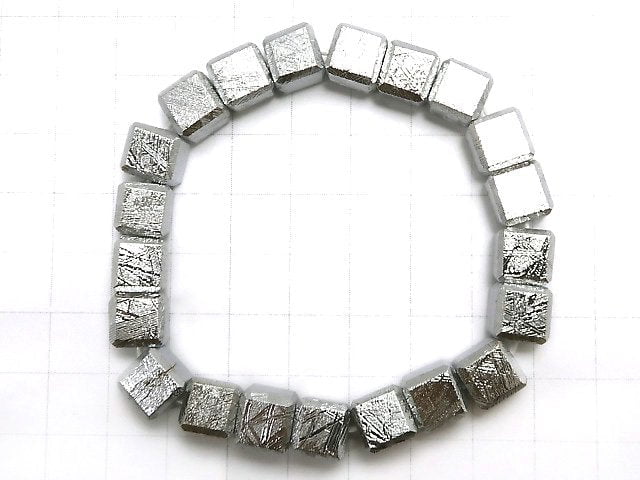 [Video][One of a kind] Meteorite (Muonionalusta) Cube 8x8x8mm Bracelet NO.3