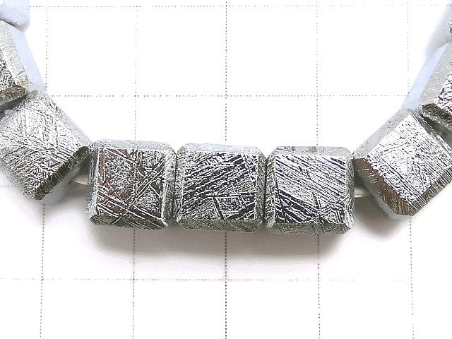 [Video][One of a kind] Meteorite (Muonionalusta) Cube 8x8x8mm Bracelet NO.3