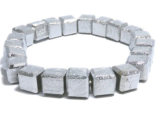 [Video][One of a kind] Meteorite (Muonionalusta) Cube 8x8x8mm Bracelet NO.5