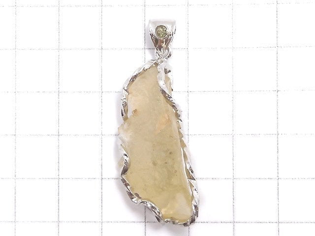 [Video][One of a kind] Libyan Desert Glass Rough Rock Nugget Moldavite Pendant Silver925 NO.224