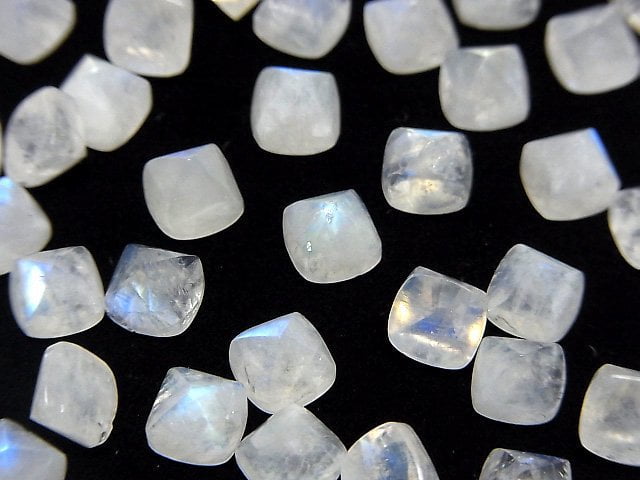 [Video] High Quality Rainbow Moonstone AA++ Sugarloaf Cut 6x6mm 3pcs