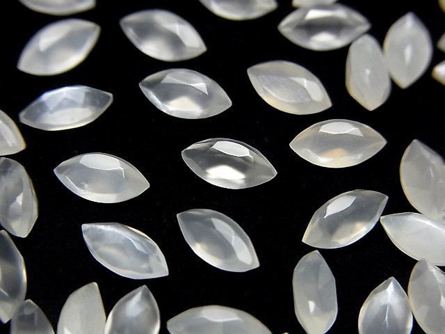 Moonstone Gemstone Beads