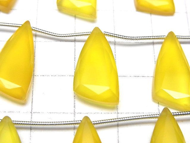 [Video]High Quality Yellow color Chalcedony AAA- Flat Triangle half or 1strand (8pcs)