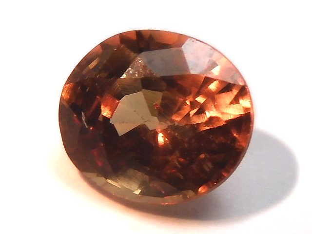 [Video][One of a kind] High Quality Color Change Garnet AAA Loose stone Faceted 1pc NO.4