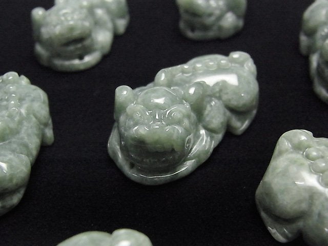 [Video] Burmese Jadeite AA+ Pixiu Carving 33x18mm 1pair