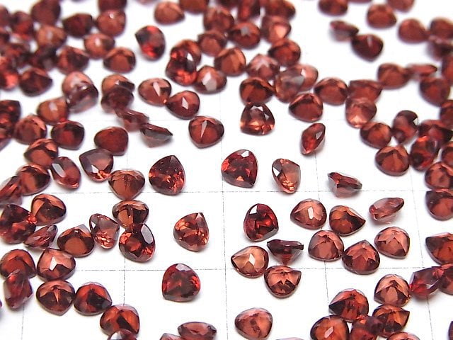 [Video]High Quality Mozambique Garnet AAA Loose stone Chestnut Faceted 4x4mm 10pcs