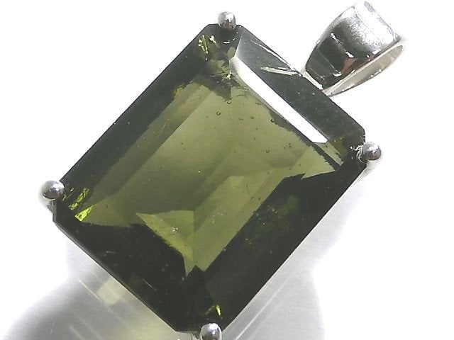 [Video][One of a kind] Moldavite AAA Faceted Pendant Silver925 NO.69