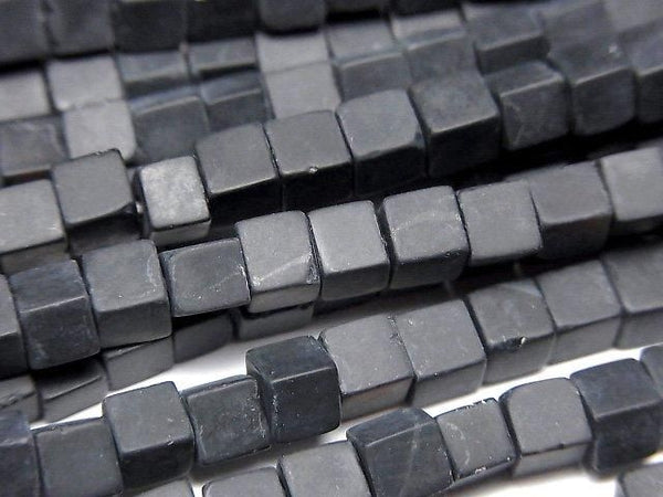 [Video] Frost Onyx Cube 4x4x4mm half or 1strand beads (aprx.15inch/36cm)