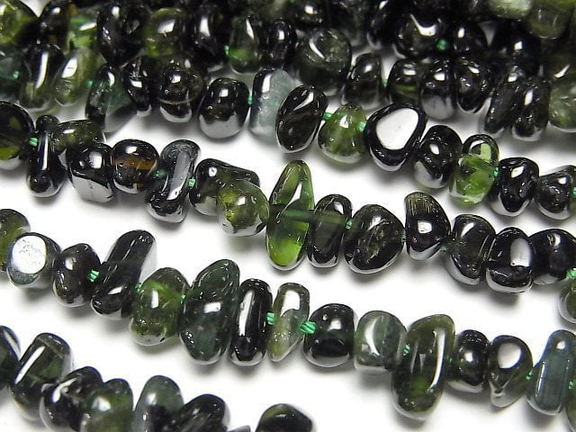 [Video] Green Tourmaline AA+ Chips (Small Nugget) 1 strand beads (aprx.16inch/40cm)