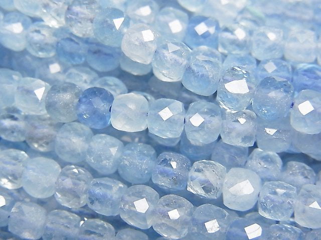 [Video] High Quality! Aquamarine AA++ Cube Shape 5x5x5mm half or 1strand beads (aprx.15inch/37cm)