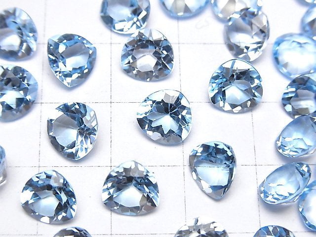 [Video]High Quality Sky Blue Topaz AAA Loose stone Triangle Faceted 8x8mm 3pcs