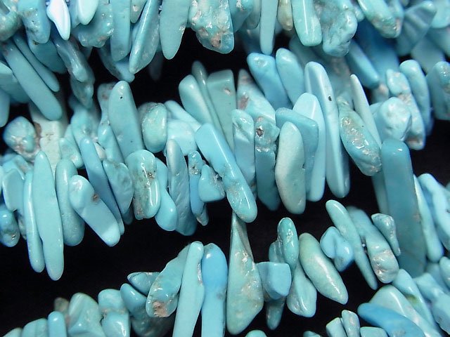 [Video]Arizona Sleeping Beauty Turquoise Chips (Small Nugget) half or 1strand (Approx 36mm)