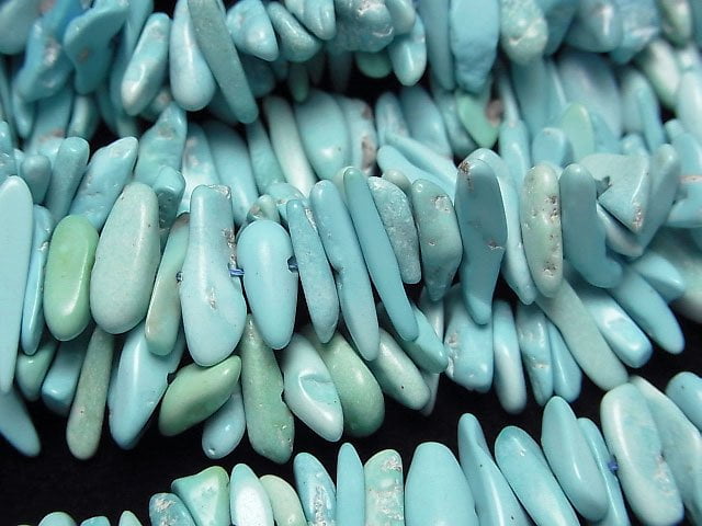 [Video]Arizona Sleeping Beauty Turquoise Chips (Small Nugget) half or 1strand (Approx 36mm)