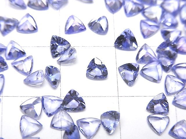 [Video]High Quality Tanzanite AAA Loose stone Triangle Faceted 4x4mm 2pcs