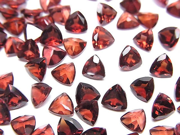 [Video]High Quality Mozambique Garnet AAA Loose stone Triangle Faceted 5x5mm 10pcs