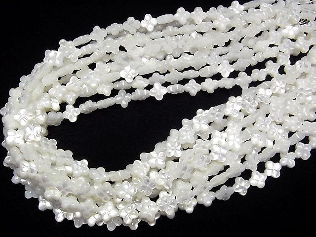 [Video]High Quality White Shell (Silver-lip Oyster) Clover (Both Side Finish) 8x8x4mm 1/4 or 1strand beads (aprx.15inch/38cm)