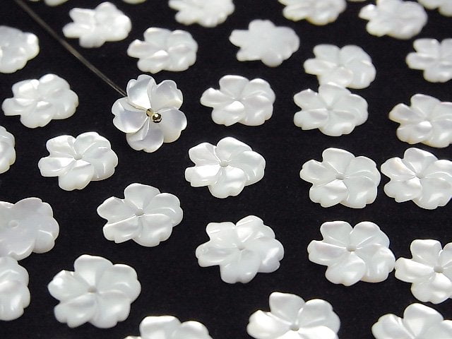 [Video] High Quality White Shell (Silver-lip Oyster) AAA Flower 10mm Center Hole 4pcs