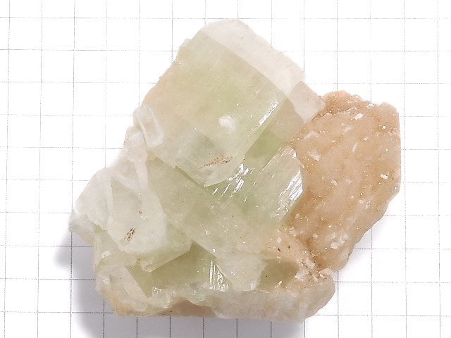 [Video][One of a kind] Apophyllite Cluster NO.35