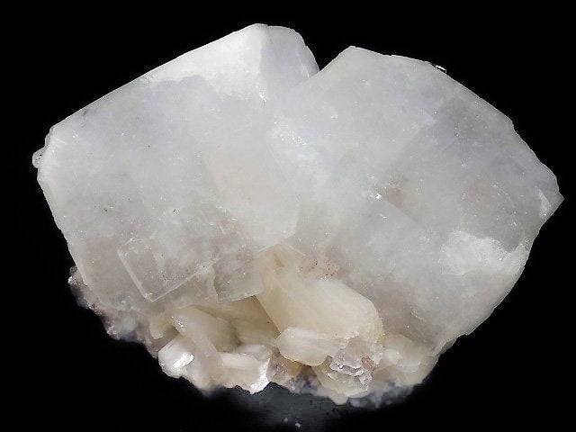 [Video][One of a kind] Apophyllite Cluster NO.38