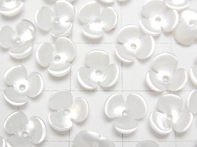 [Video] High Quality White Shell (Silver-lip Oyster) AAA 3D Flower 8mm Center Hole 4pcs