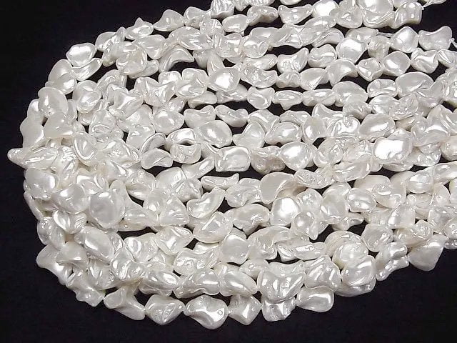 [Video]Shell Pearl White Baroque 10-16mm 1strand beads (aprx.15inch/38cm)