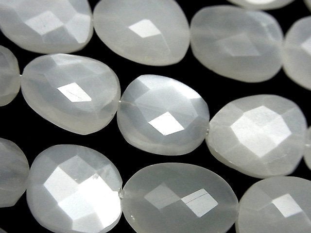 [Video]High Quality White Moonstone AA++ Flat Faceted Nugget half or 1strand beads (aprx.7inch/18cm)