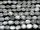 [Video]High Quality White Moonstone AA++ Flat Faceted Nugget half or 1strand beads (aprx.7inch/18cm)